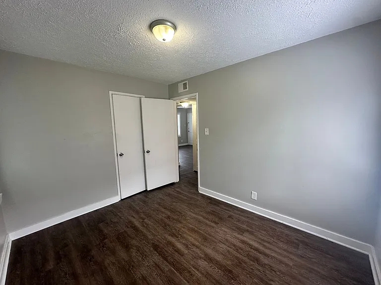 1431 Nightingale Road — Photo 5