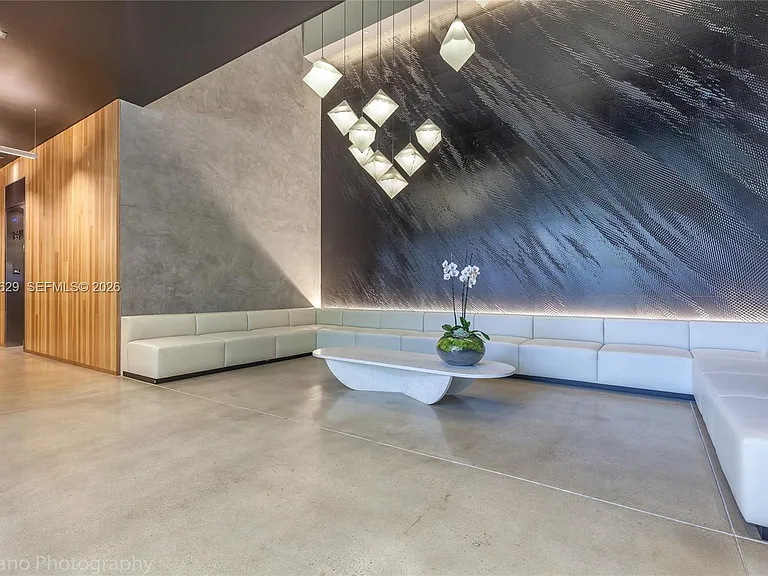 151 SE 1st St #3103 — Photo 35
