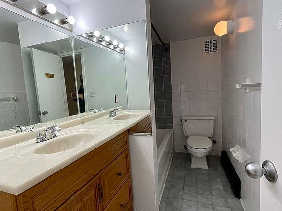 4th image of 309 E 108th St #5BB