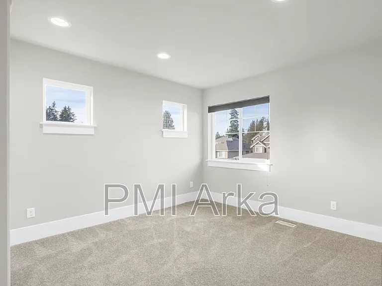 6603 SE 7th Pl — Photo 18