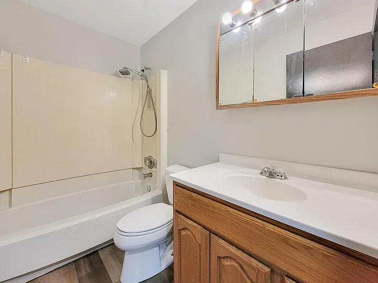 9048 15th Ave #204 — Photo 9