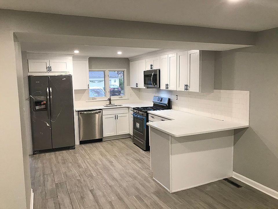 New Kitchen w/SS App