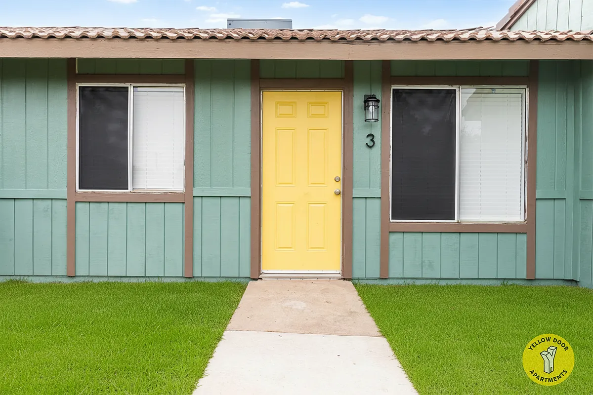 Building Photo - YELLOW DOOR APARTMENTS