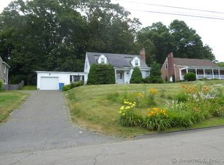 135 Pilgrim Rd, Bristol, CT 06010