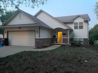 860 SE Spires Rd, El Dorado, KS 67042