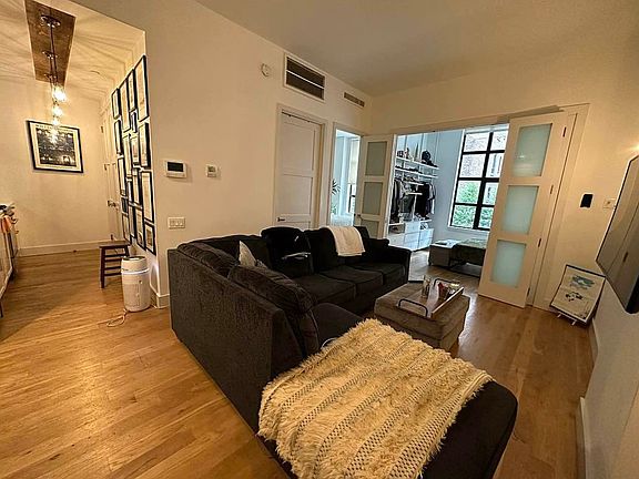 2nd image of 4121 28th St APT 5K