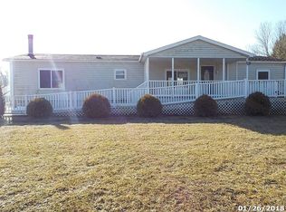 6393 Sober Rd, Fowlerville, MI 48836