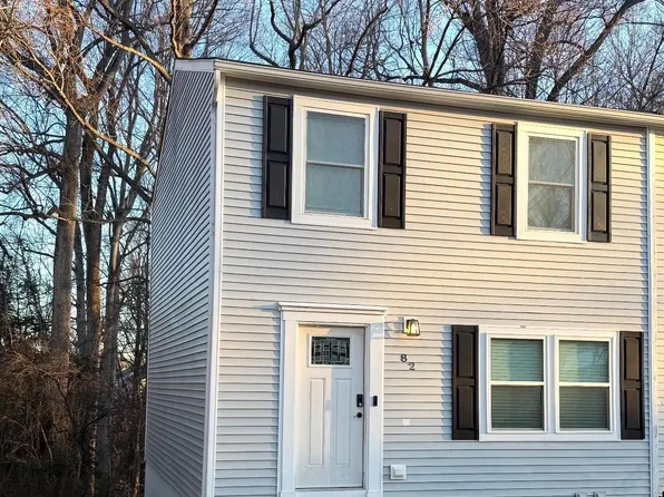 82 Little Creek Ln, La Plata, MD 20646