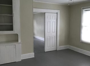 3524 W 49th St FL 2ND, Cleveland, OH