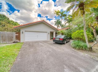 9855 SW 122nd Ave, Miami, FL 33186