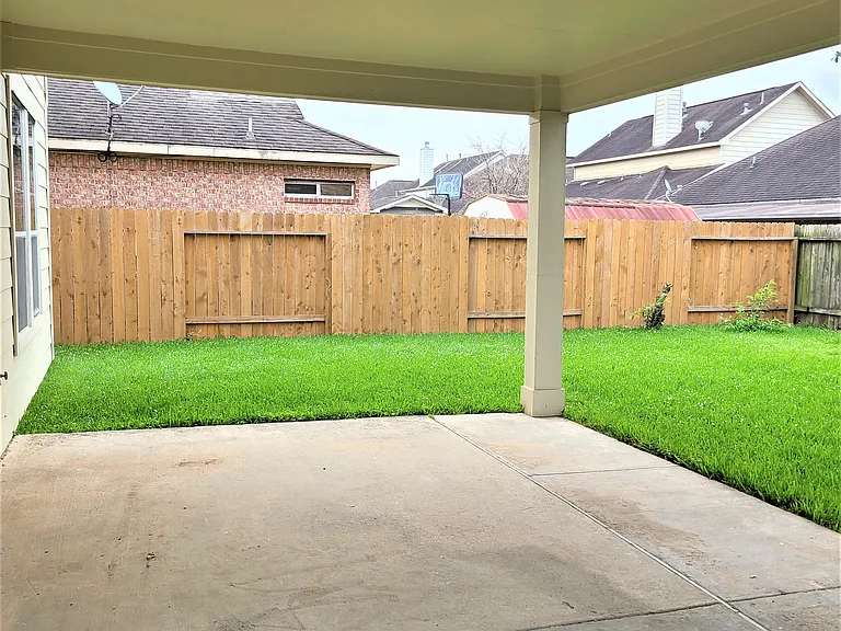 patio_05122021