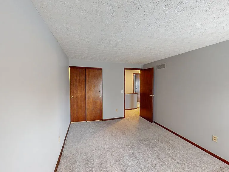 5123 Delancey St — Photo 31