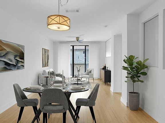 3rd image of 4333 Gilbert Ave APT 215