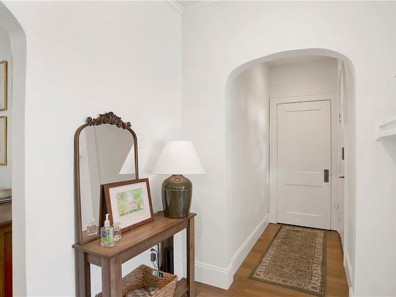 5th image of 2209 Homewood St