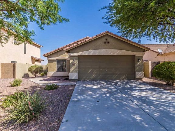 3rd image of 45182 W Paraiso Ln