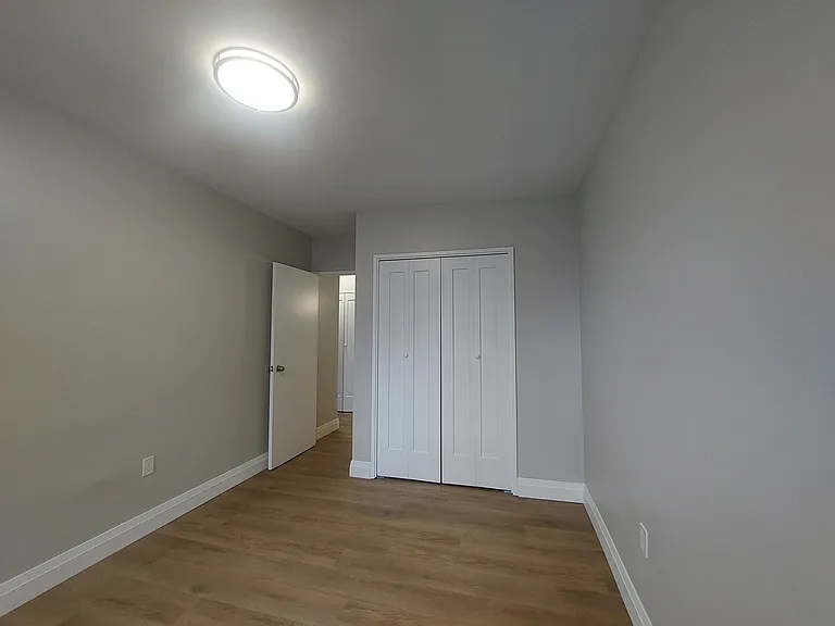 598 Silverbirch Rd — Photo 10