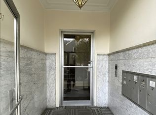 201 Desoto Pl #18465863, Cliffside Park, NJ 07010