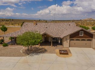 11880 Lagartijo Dr, Apple Valley, CA 92308