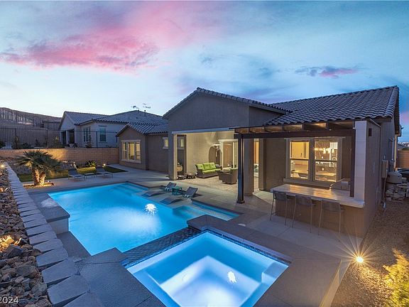 5th image of 6243 Carol Butte Ct