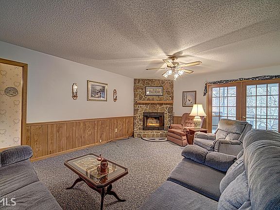 4th image of 8595 Soapstone Creek Cir