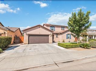 104 Corona Dr, Madera, CA 93638