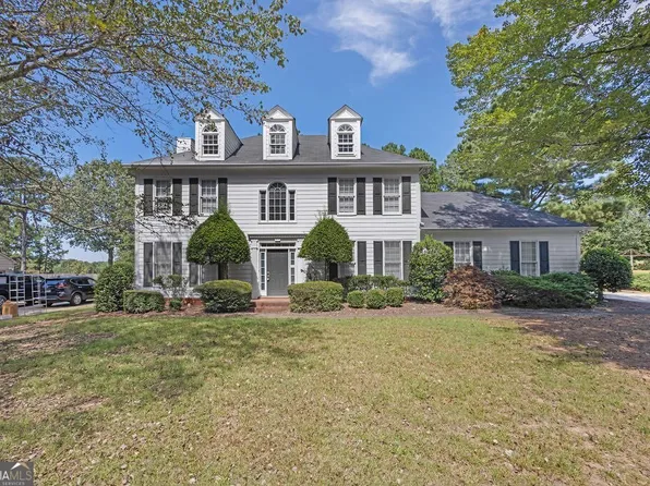 1613 Brentwood Xing SE, Conyers, GA 30013