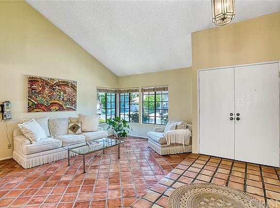 3rd image of 6771 Corie Ln