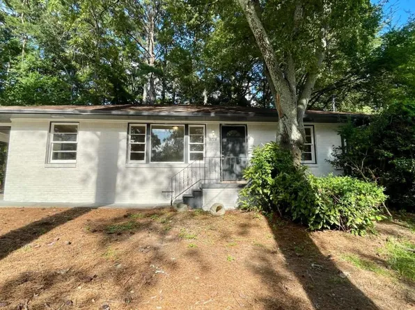 2744 Fairlane Dr SE, Atlanta, GA 30354