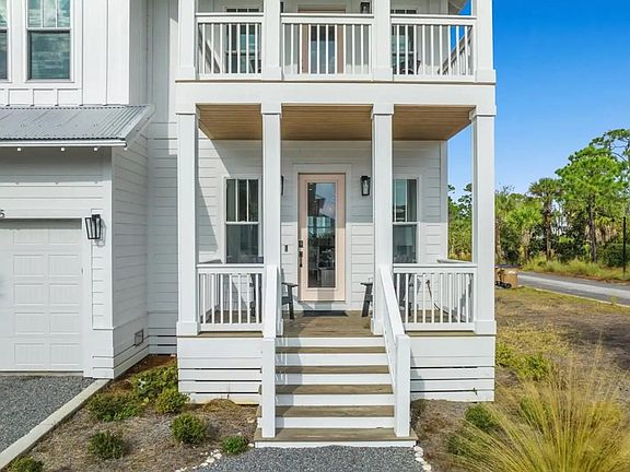 3rd image of 105 Loggerhead Ln