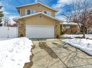 887 W Germania St, Murray, UT 84123