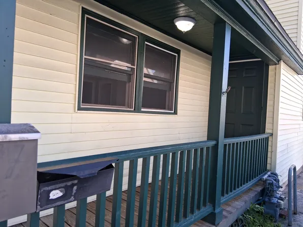27 Salem St #1, Nashua, NH 03064