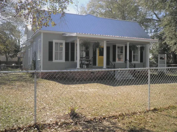 219 Marion St, Blackshear, GA 31516