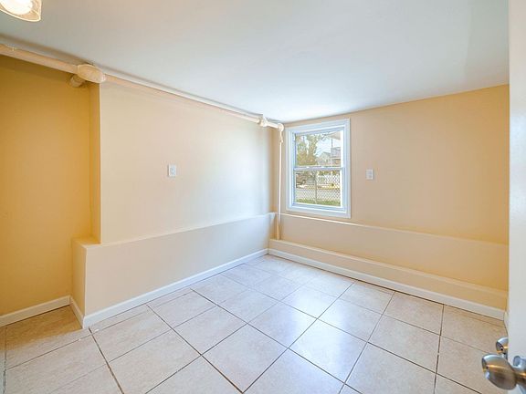 4th image of 65 N Laclede Pl #1