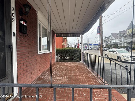 2nd image of 209 S Main Ave