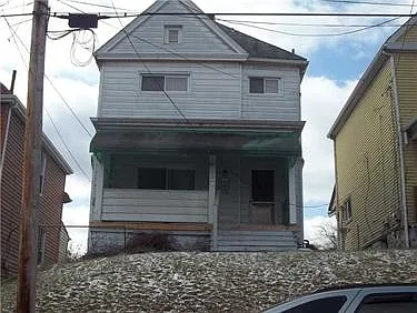 608 Park Ave photo 1