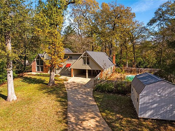 3rd image of 183 Taylor Rd