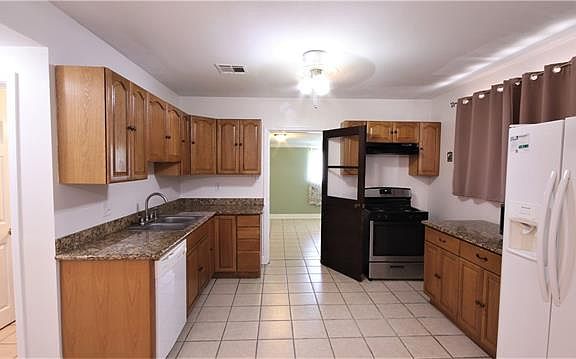4th image of 5821 Royal St