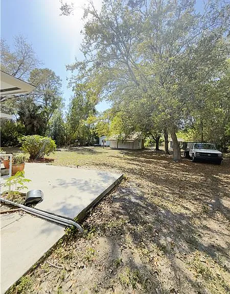 25356 Pinson Dr — Photo 1