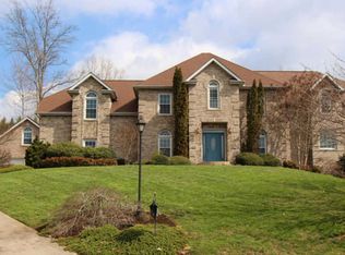 5701 Attleboro Dr, Powell, TN 37849