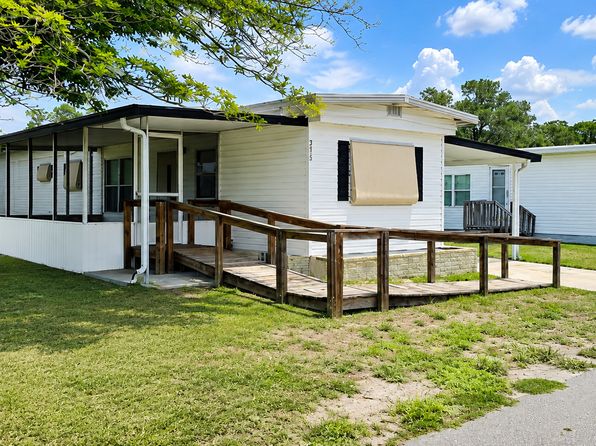 355 Caloosa Ct