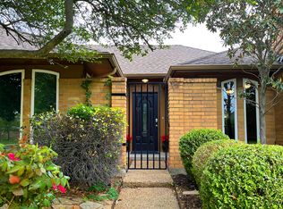 2205 Red Oak Ln, Richardson, TX 75082