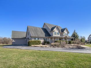 1790 Cedar Ln, Ann Arbor, MI 48105