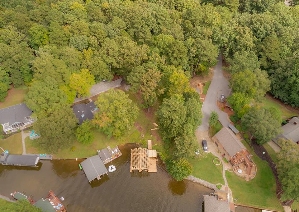1st image of 0 Lakeshore Dr