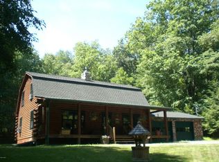 1210 Delaware Dr, Milford, PA 18336