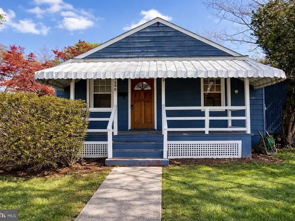 1400 Coral Sea Dr, Rockville, MD 20851