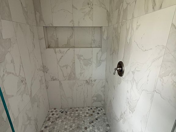 5th image of 95 Prospect St #1