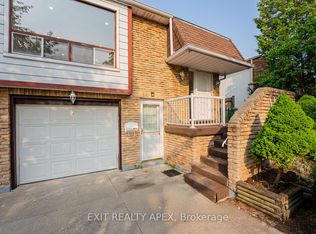122 Centre St N, Brampton, ON L6V 2Z3