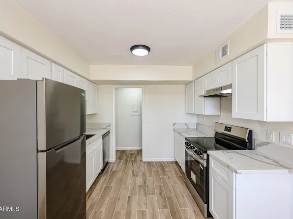 2255 W WAGON WHEEL Drive, Phoenix, AZ 85021