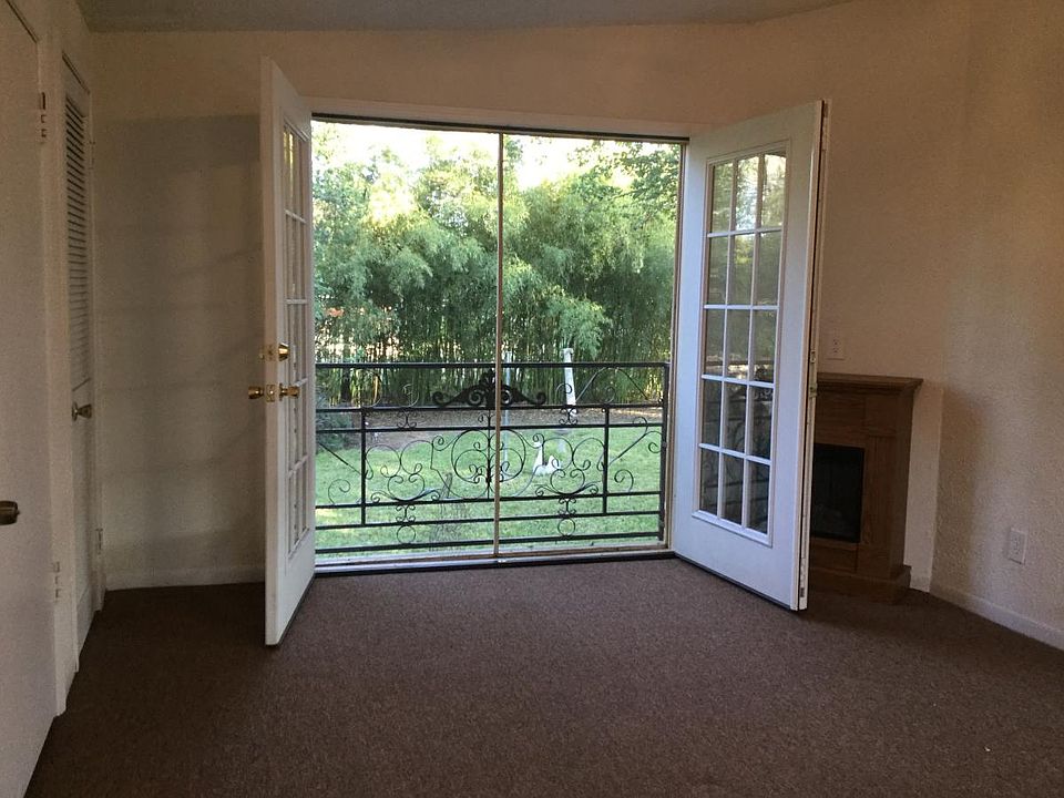 Upstairs french doors open