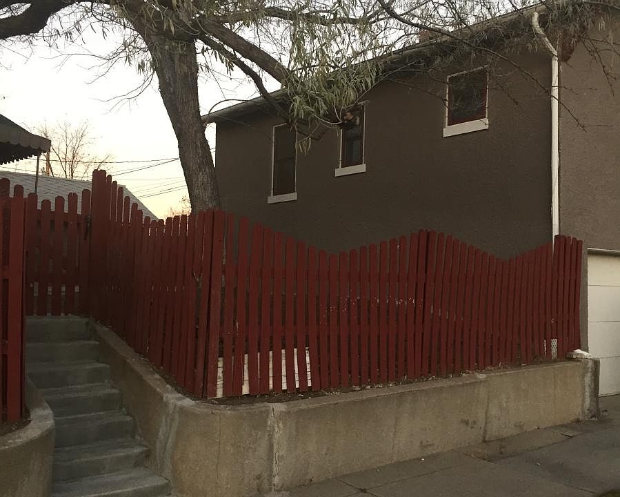 Above detatched garage apt